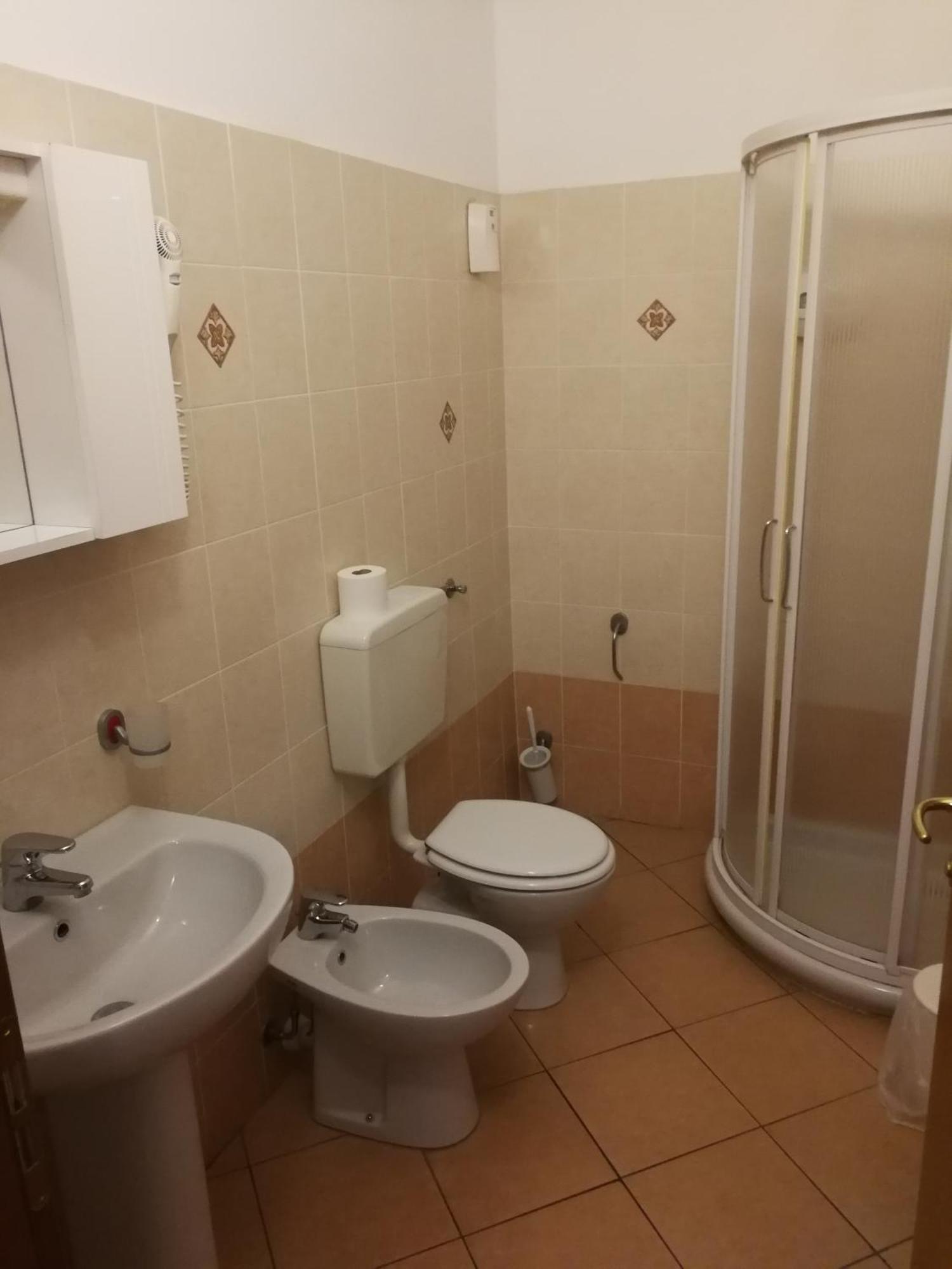 Albergo Della Stazione Cairo Montenotte Værelse billede